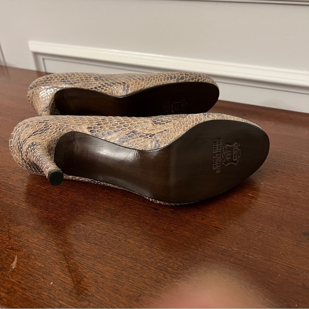 Stuart Weitzman Size 9 N Made In Spain - image 4